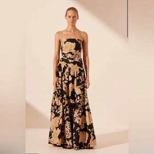 Shona Joy Black and Gold Strapless Maxi Dress